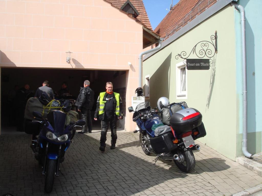 Haus Am Markt Königstein in der Oberpfalz Exterior foto